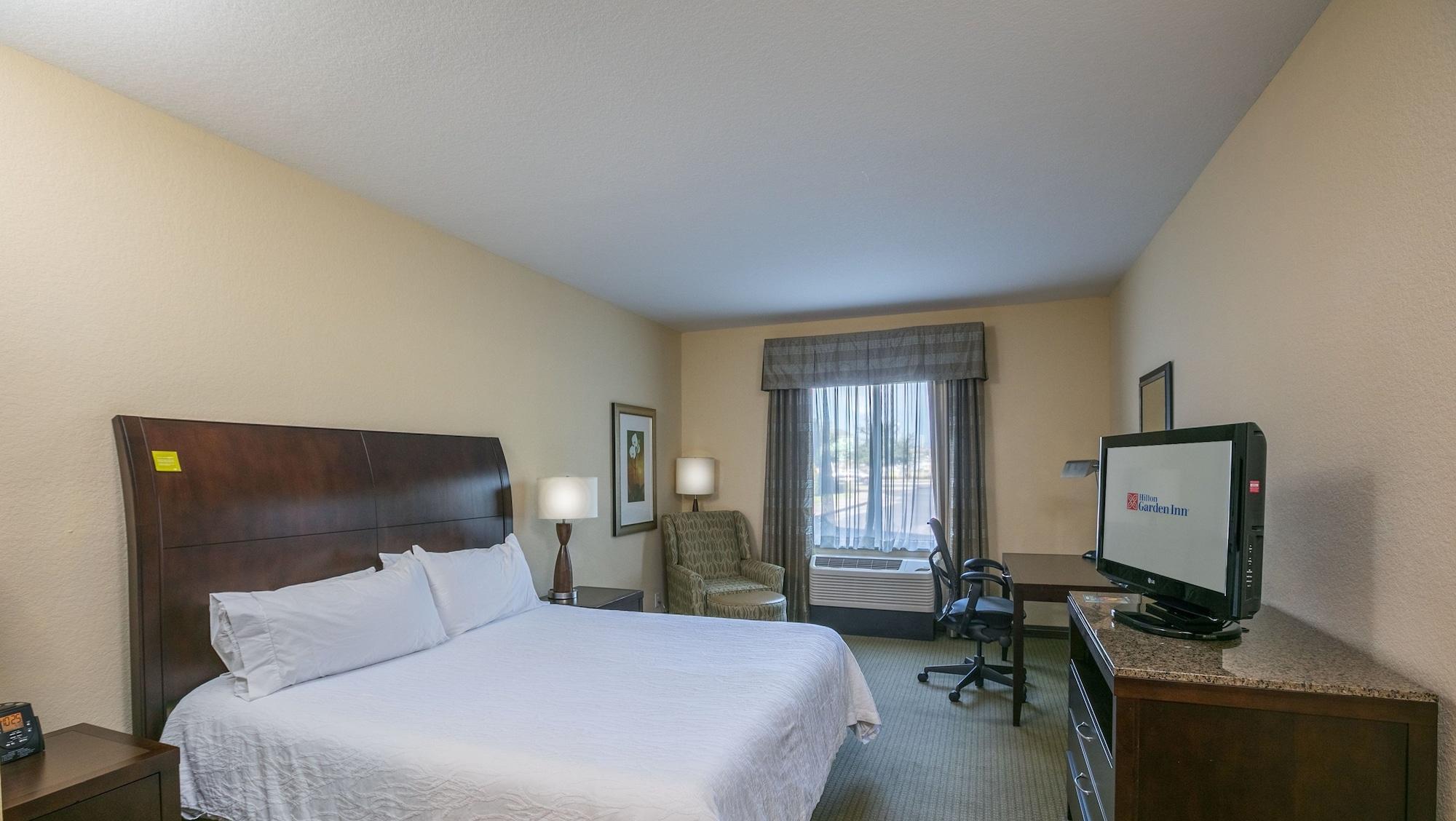Hilton Garden Inn Lakeland Exterior photo