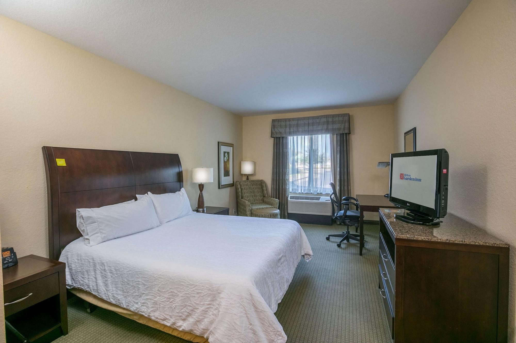 Hilton Garden Inn Lakeland Exterior photo