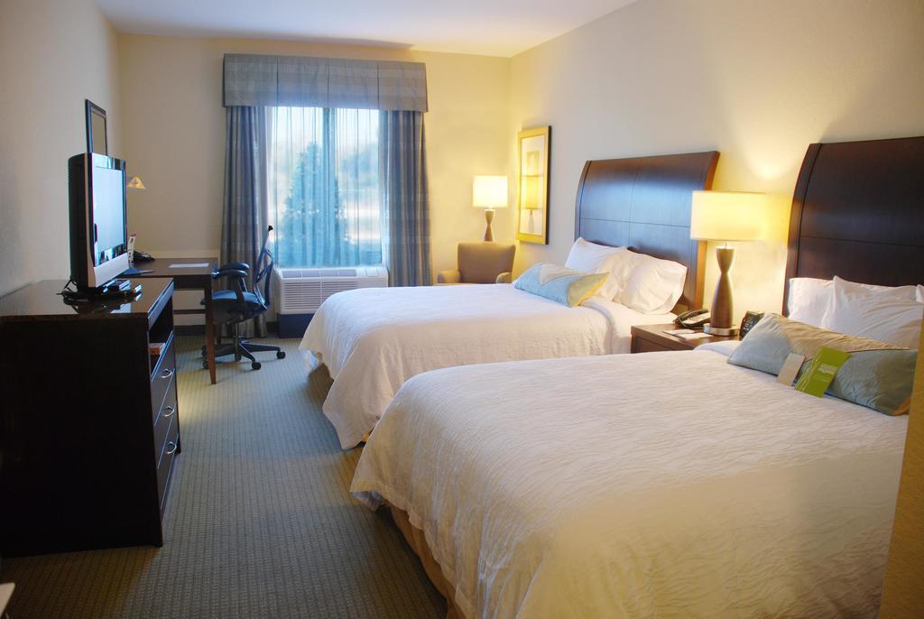 Hilton Garden Inn Lakeland Exterior photo